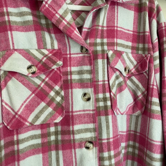 Pink Shacket - Picture 2 of 3